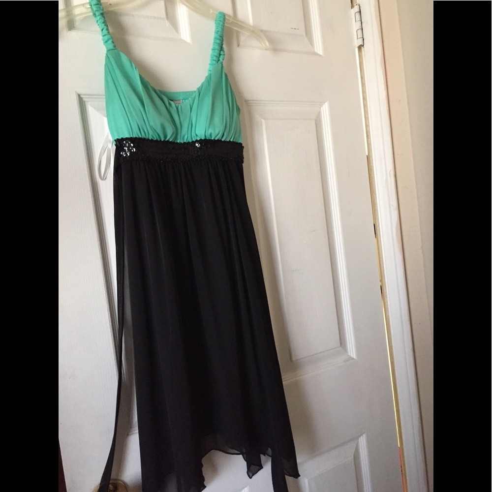 Junior dress.